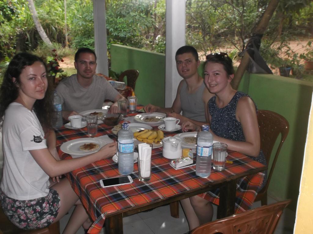 Sanjana Home Stay Habarana Zewnętrze zdjęcie